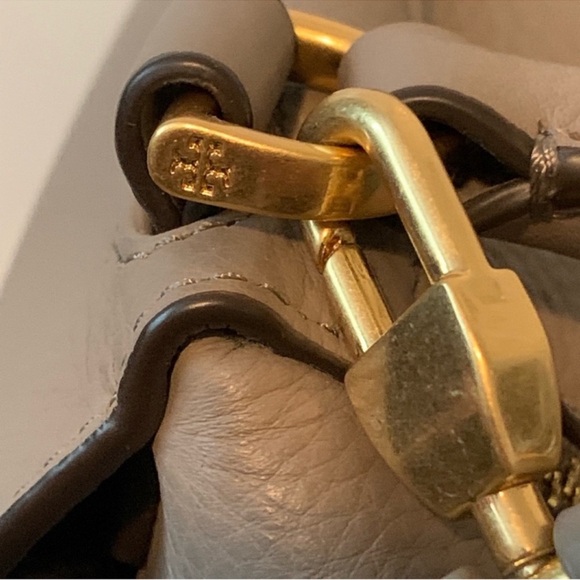 Tory Burch Gold and Tan Crossbody Bag with Structured Design - Picture 8 of 15